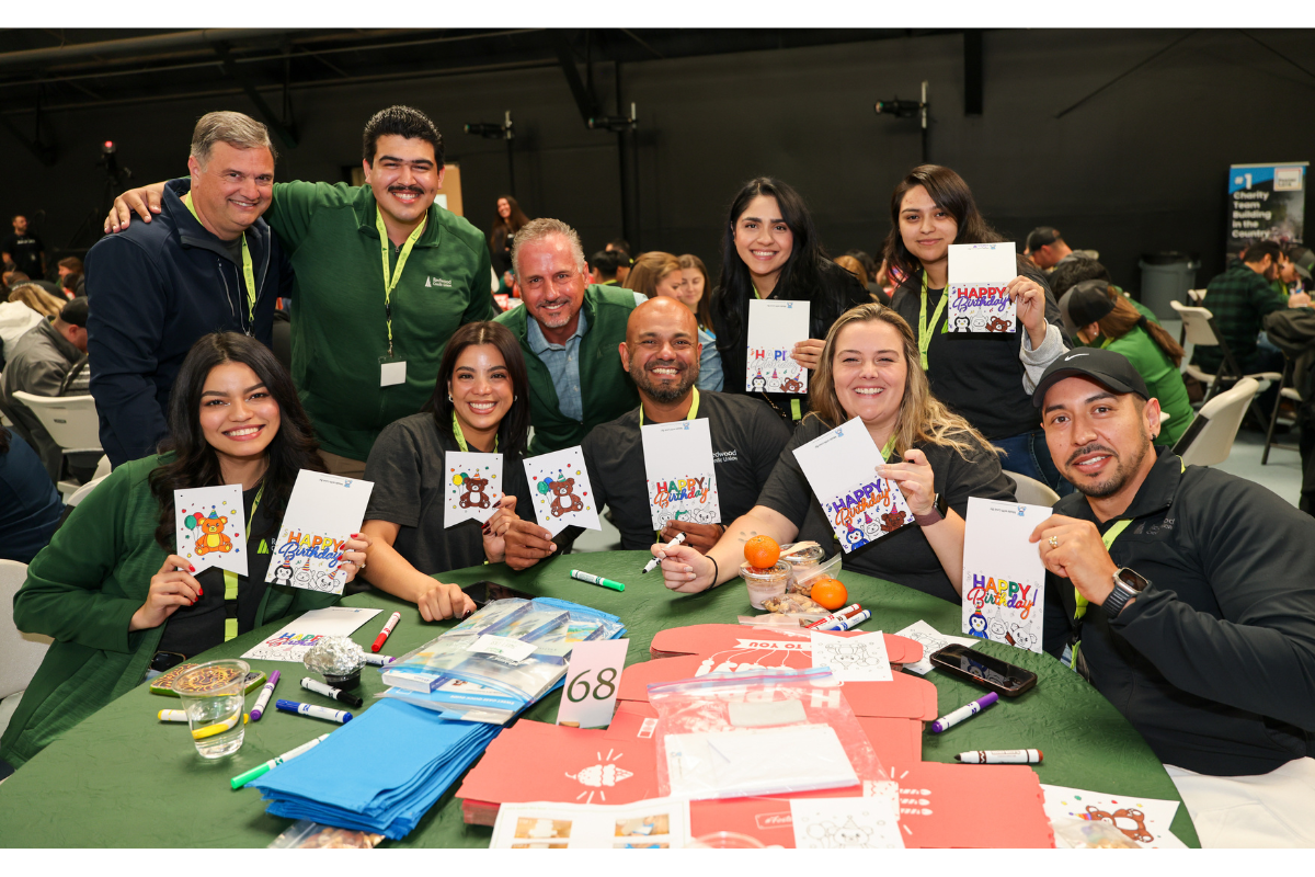 Redwood Credit Union- Day of Impact group photo