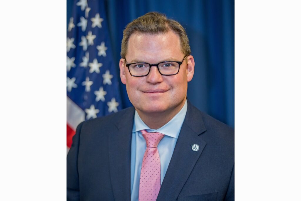 Chairman Hauptman photo