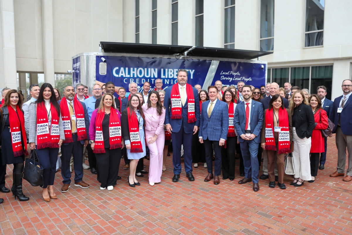 Senator Jonathan Martin, 2025 Lawmaker of the Year, poses with Samantha A.M. Beeler, President of The League of Credit Unions & Affiliates, Christopher Hodge, Senior Director of Governmental Affairs at Florida Credit Union Association, Richard J. Skaggs, Chairman of The League of Credit Unions & Affiliates, and credit union advocates at the Florida State Capitol.