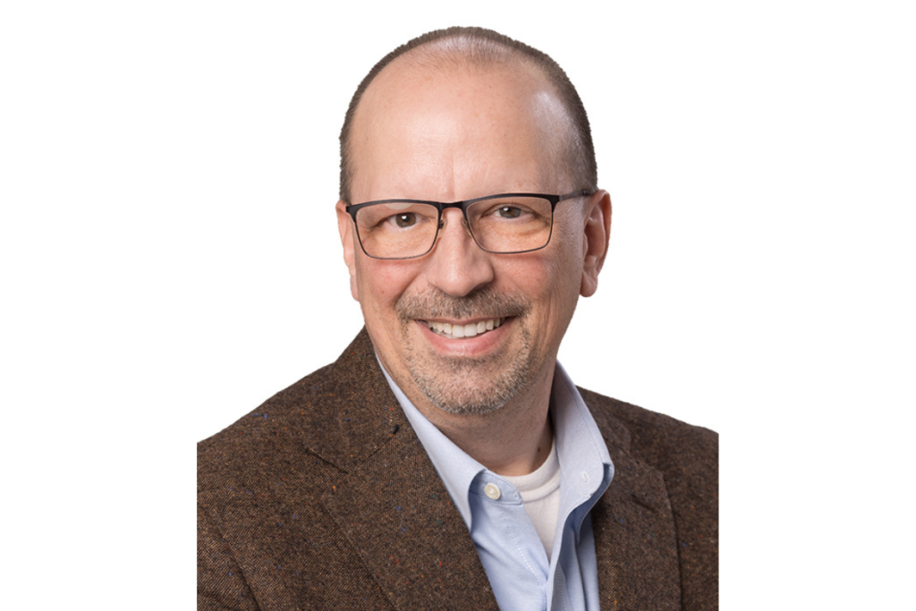 photo of Chris Dickens