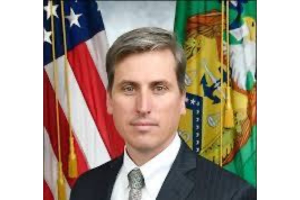 photo of John Crews